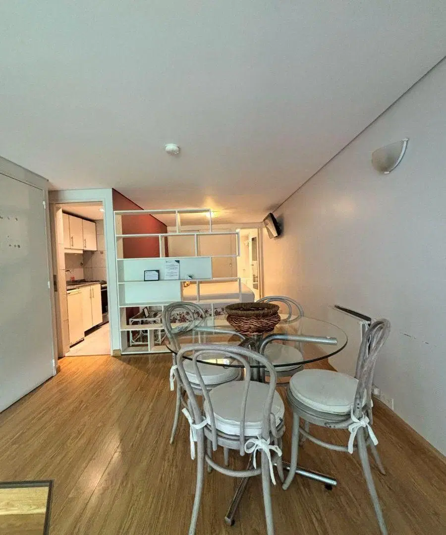 Lindisimo departamento 2 amb en venta Recoleta 5