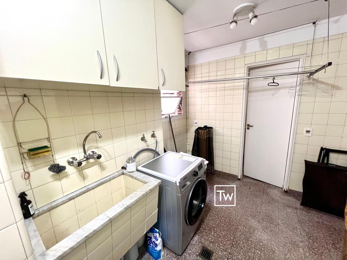 Piso de 4 Dorm. + Escritorio + Family + Depend. Doble y 2 Cocheras – Seg. 24 Hs 3