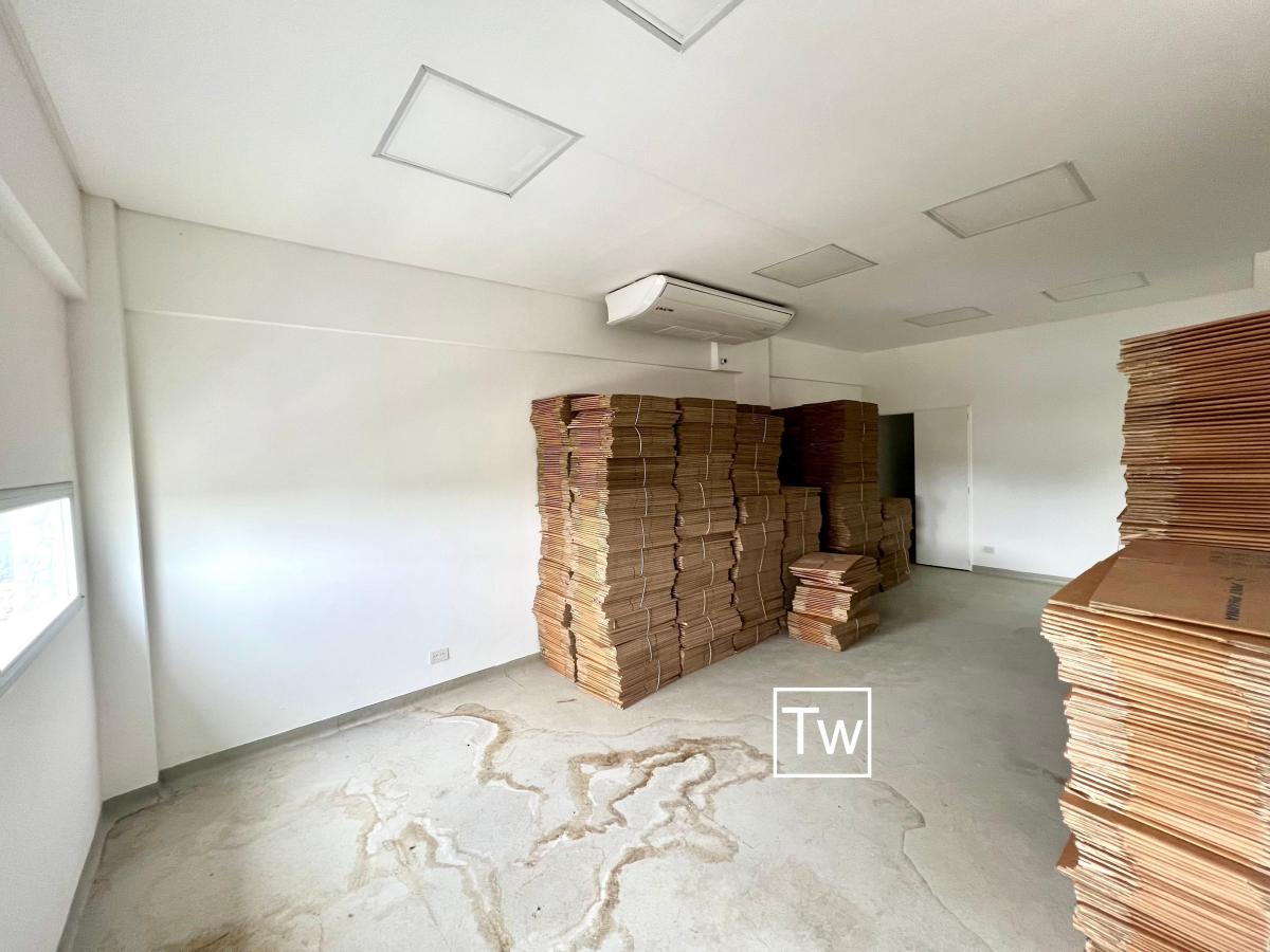 Oportunidad! Deposito de 609 m² Cubiertos (3 Niveles Oficinas) - Zona Indus. (I1) 4