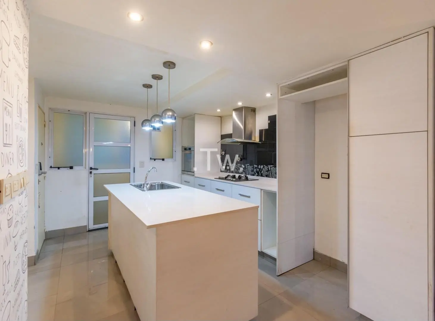 Excelente Departamento 4 Amb. Al Frente | 120 m² 4