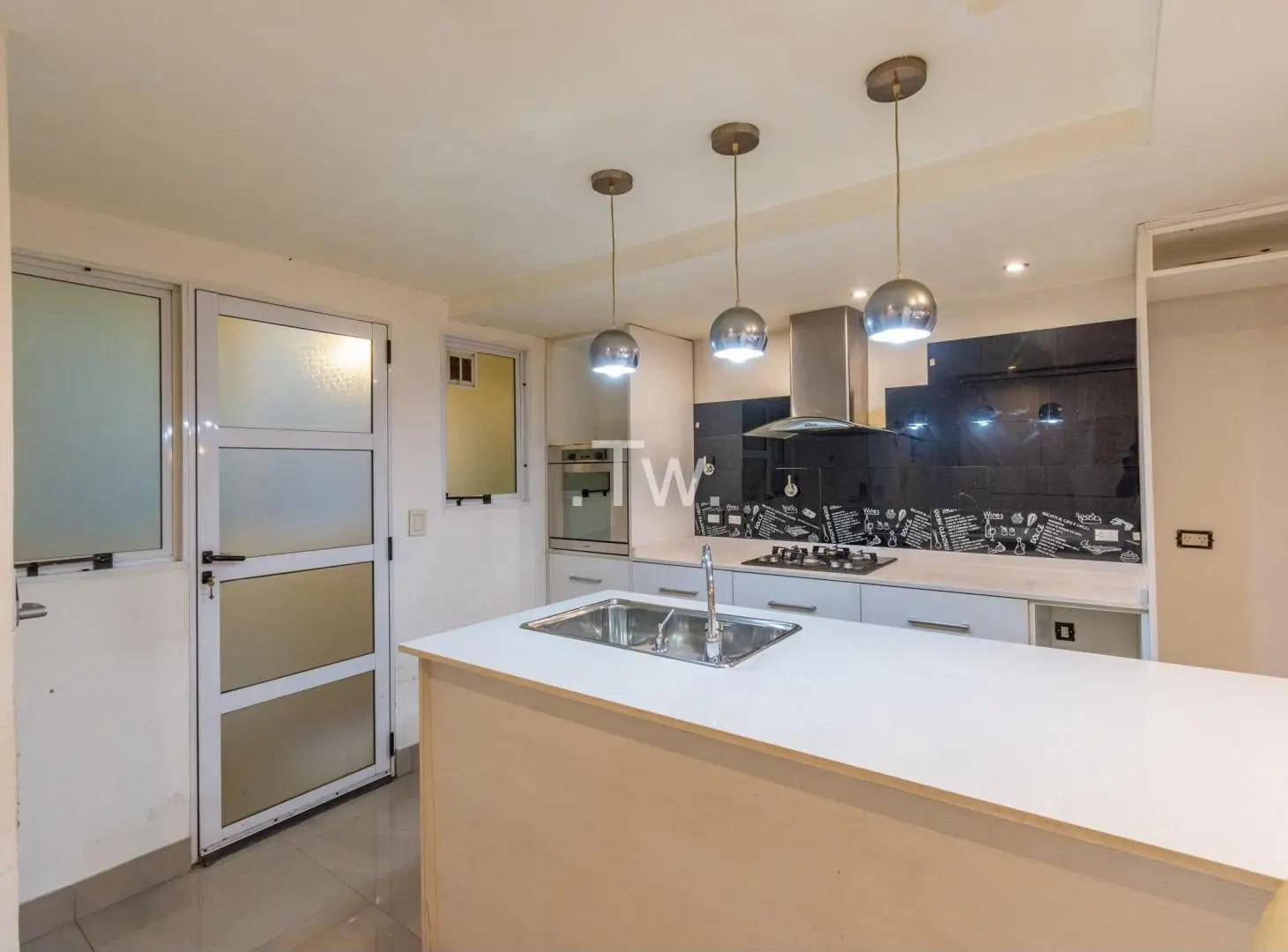 Excelente Departamento 4 Amb. Al Frente | 120 m² 3