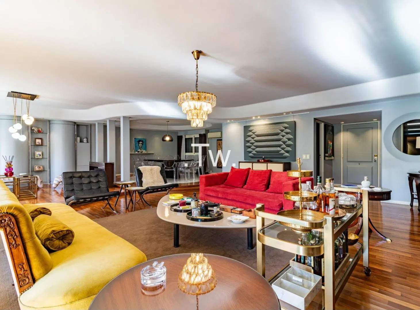Piso de 4 Dorm. + Escritorio + Family + Depend. Doble y 2 Cocheras – Seg. 24 Hs 3