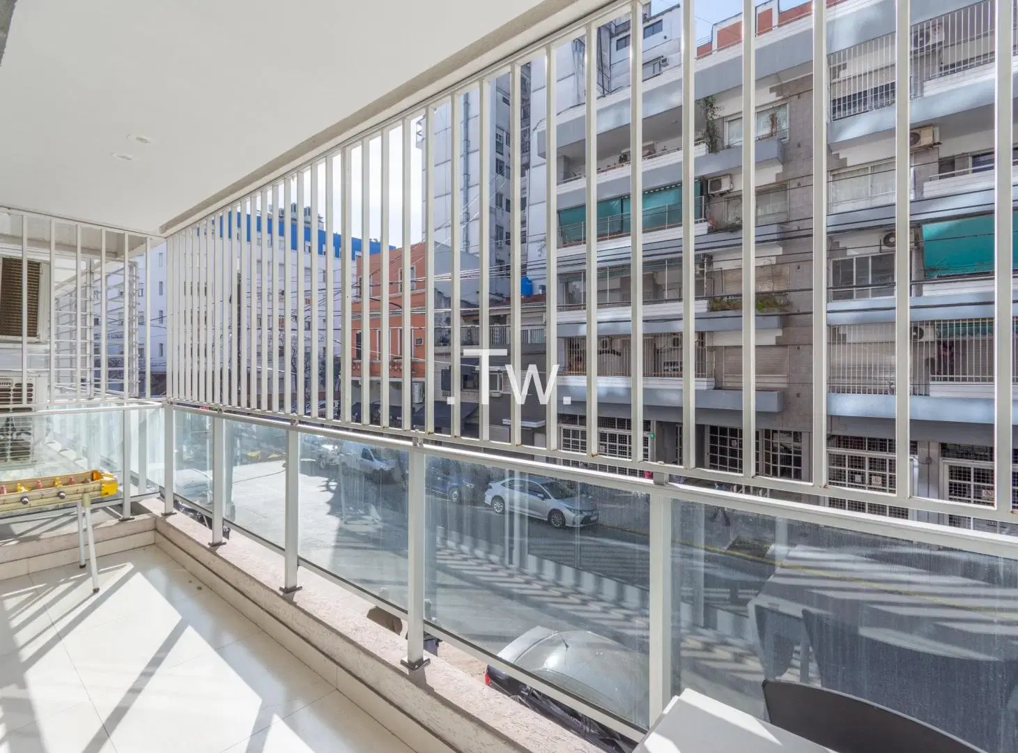 Semipiso de categoría casi a estrenar | 4 ambientes | Cochera | Amenities | 110 m² Totales 8