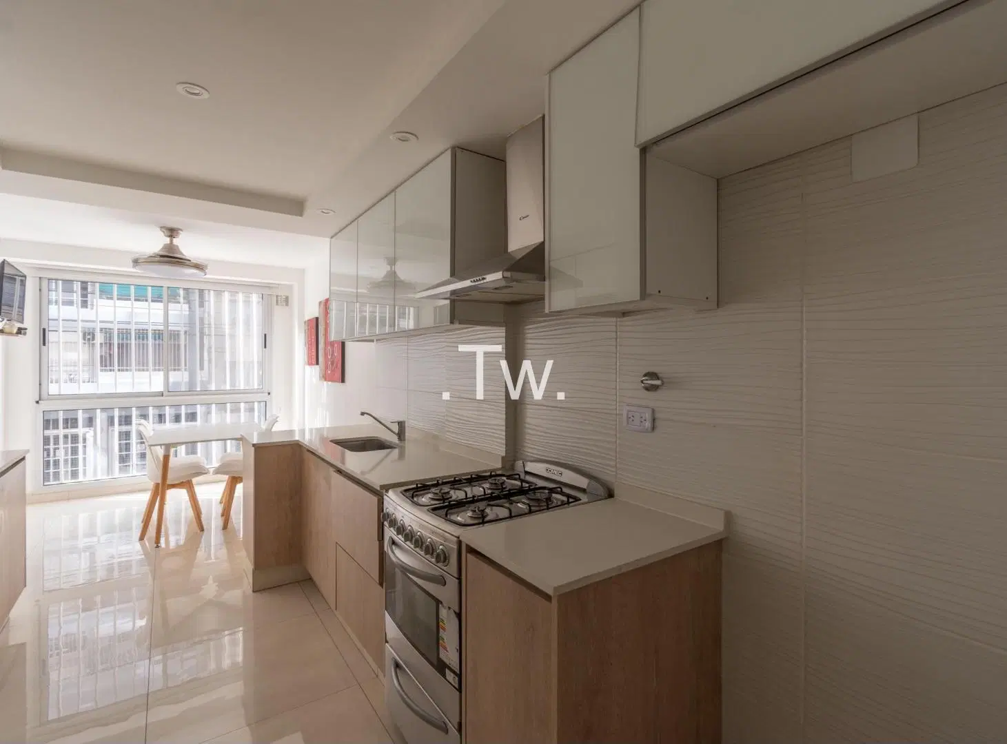 Semipiso de Categoría casi a Estrenar | 4 Ambientes | Cochera | Amenities | 110 m² Totales 4