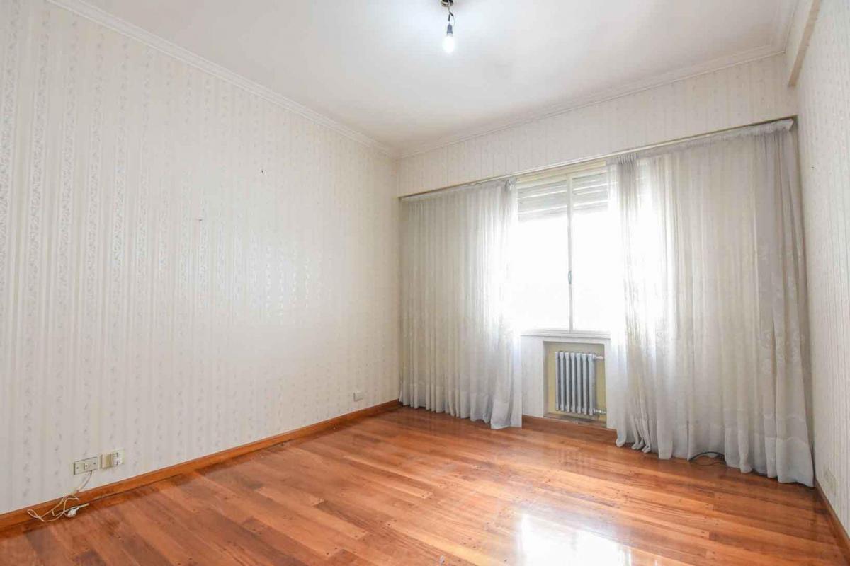 Venta Depto 6 Amb Coch y Baulera en Caballito 4