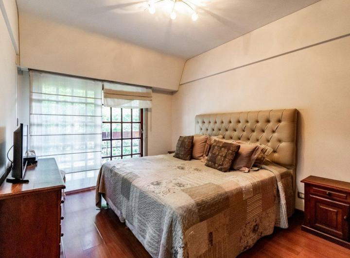 VENTA TRIPLEX 5 AMBIENTES EN VILLA DEL PARQUE 2