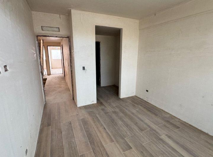 VENTA TRIPLEX 4 AMB C/Cochera doble MONTE CASTRO 1