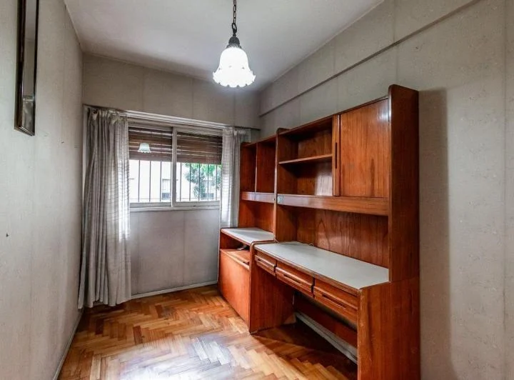 VENTA DPTO 4 AMB CON COCHERA EN CABALLITO 5