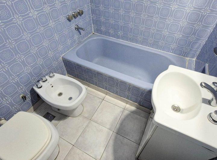 VENTA DPTO 3 AMB CON PATIO Y COCHERA FIJA-URQUIZA 5
