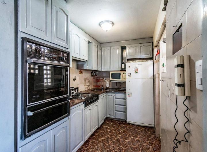 VENTA DPTO 4 AMBIENTES CON COCHERA MONTE CASTRO 2