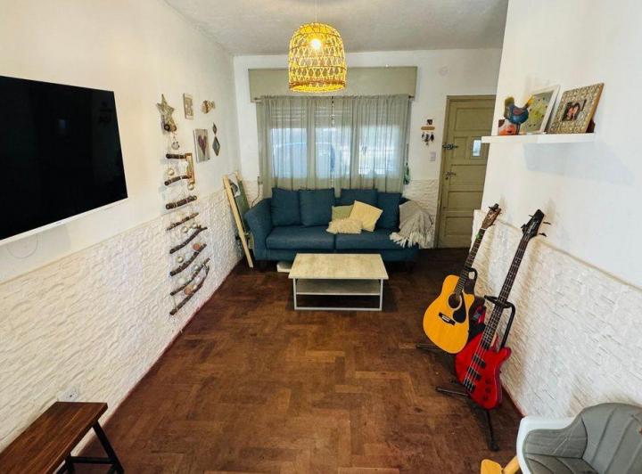VENTA CASA APTA CREDITO F. VARELA CENTRO 3