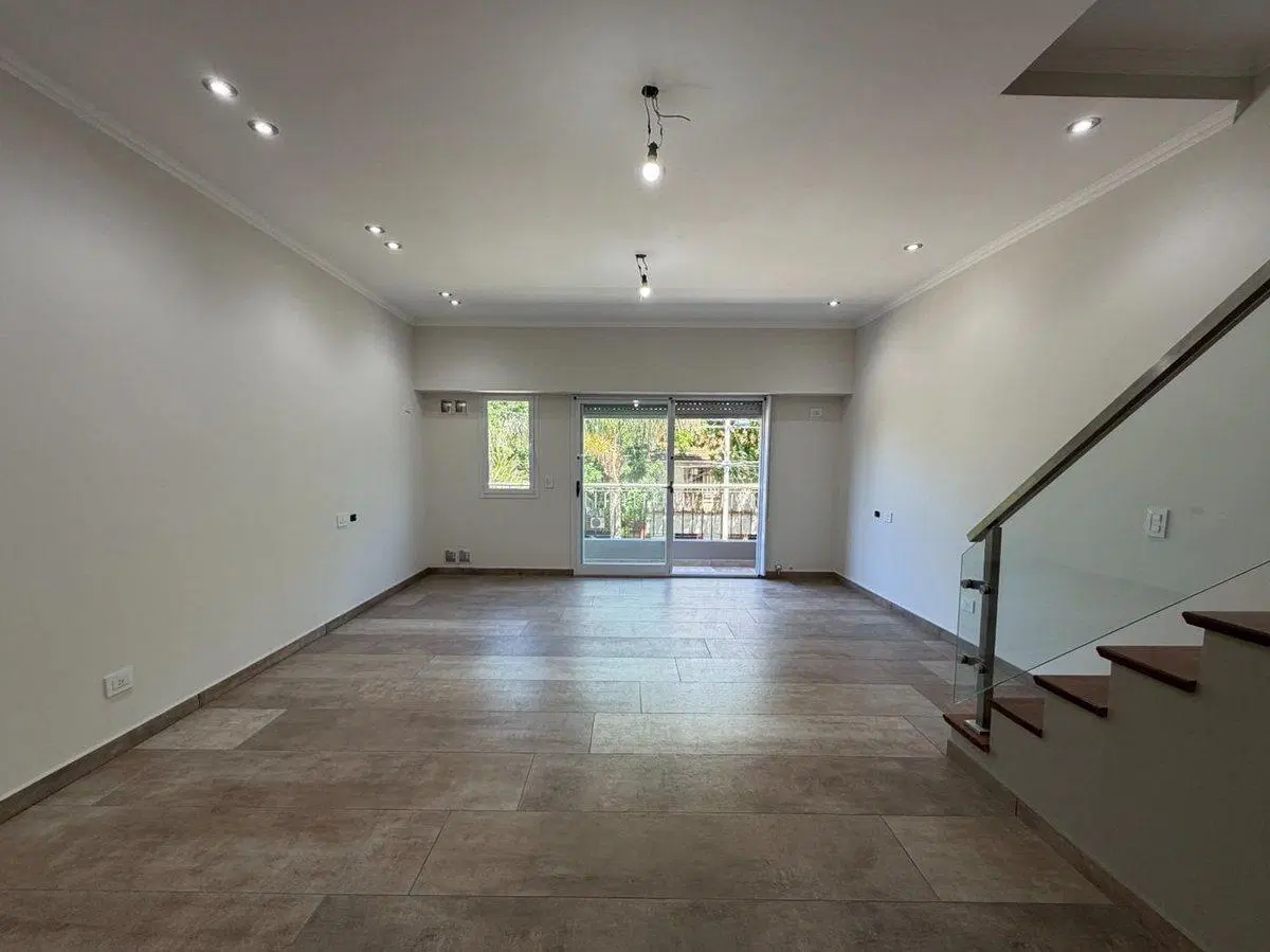 DPTO 5 AMB EN VENTA EN VILLA DEL PARQUE C/PATIO 3