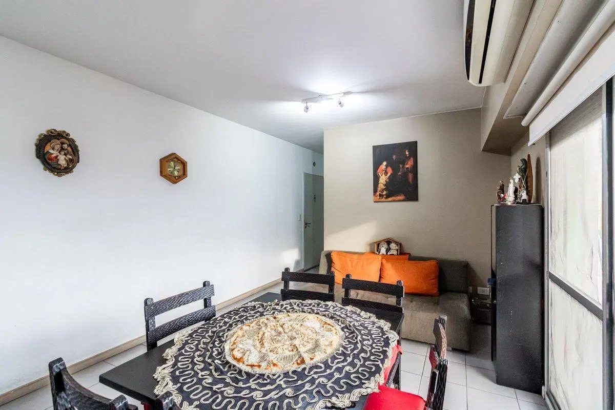 VENTA DEPTO. 3 AMB C/COCHERA V. LUGANO APTO CREDIT 4