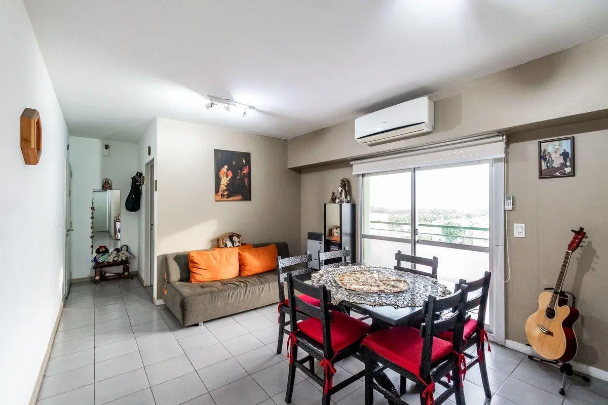 VENTA DEPTO. 3 AMB C/COCHERA V. LUGANO APTO CREDIT 3