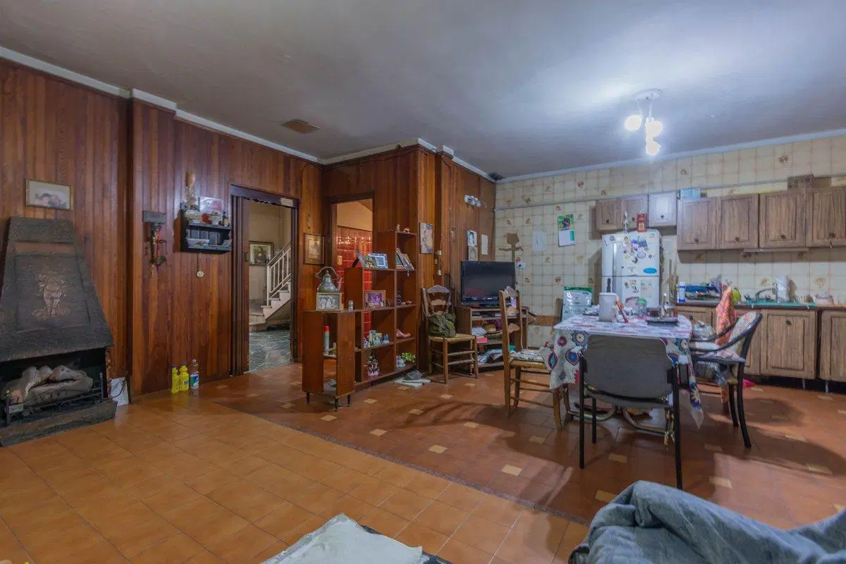 Venta casa V Luro 6 amb. 291 M2-Lote 8,67 x 25. 3