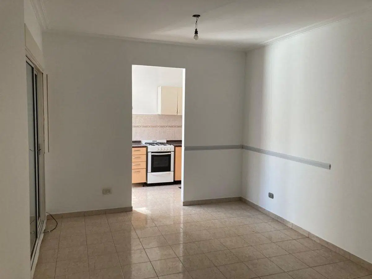 ALQUILER PH 1ER PISO 2 AMBIENTES VERSALLES 5