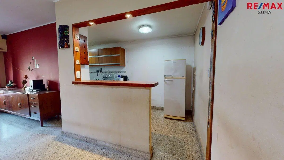 VENTA CASA 3 AMBIENTES EN BANFIELD CON COCHERA 4