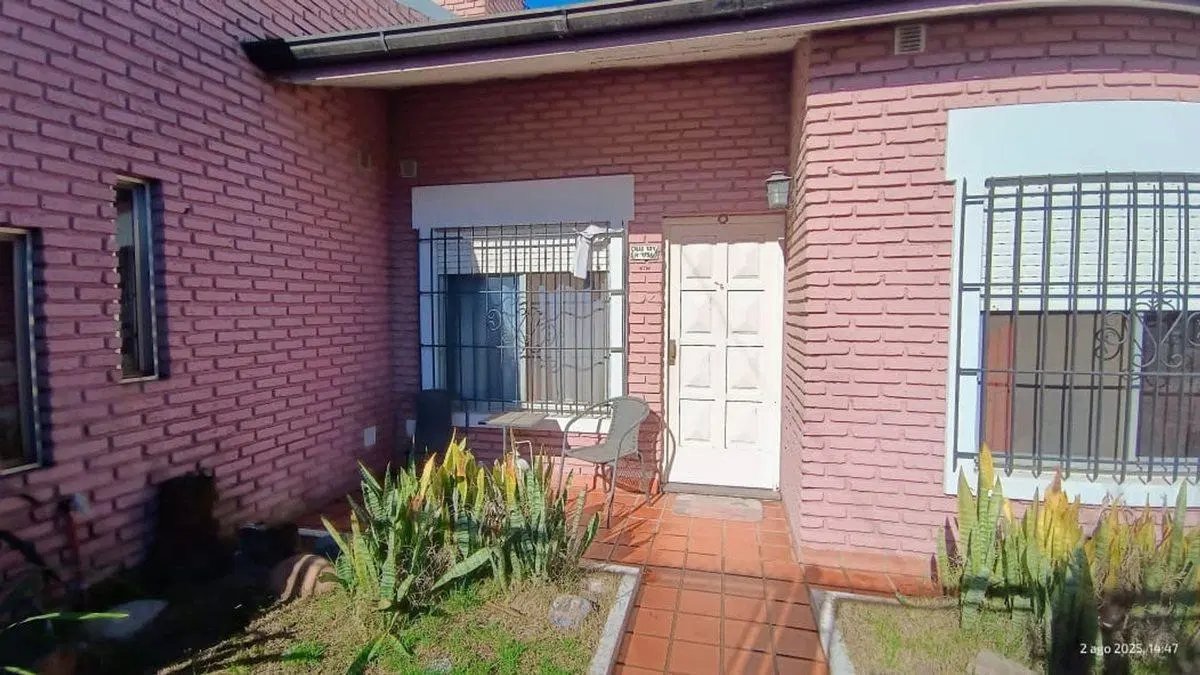 Venta casa V. Ballester 4amb jardín pileta-Credito 3