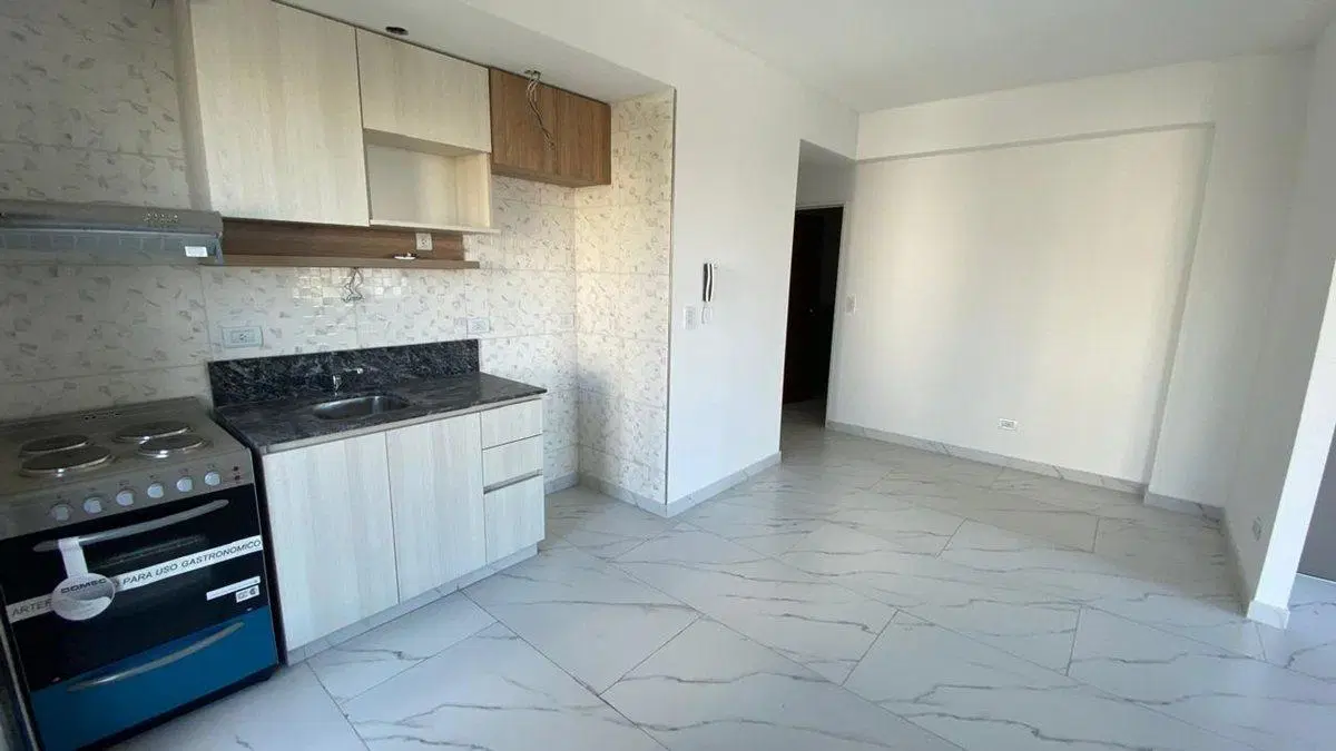 Venta de Depto 2 ambientes Con Balcon aterrazado 3