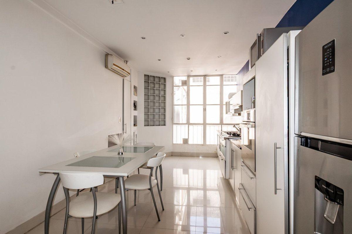 VENTA DTO. 7 AMB. DUPLEX C/COCHERA VILLA DEVOTO
