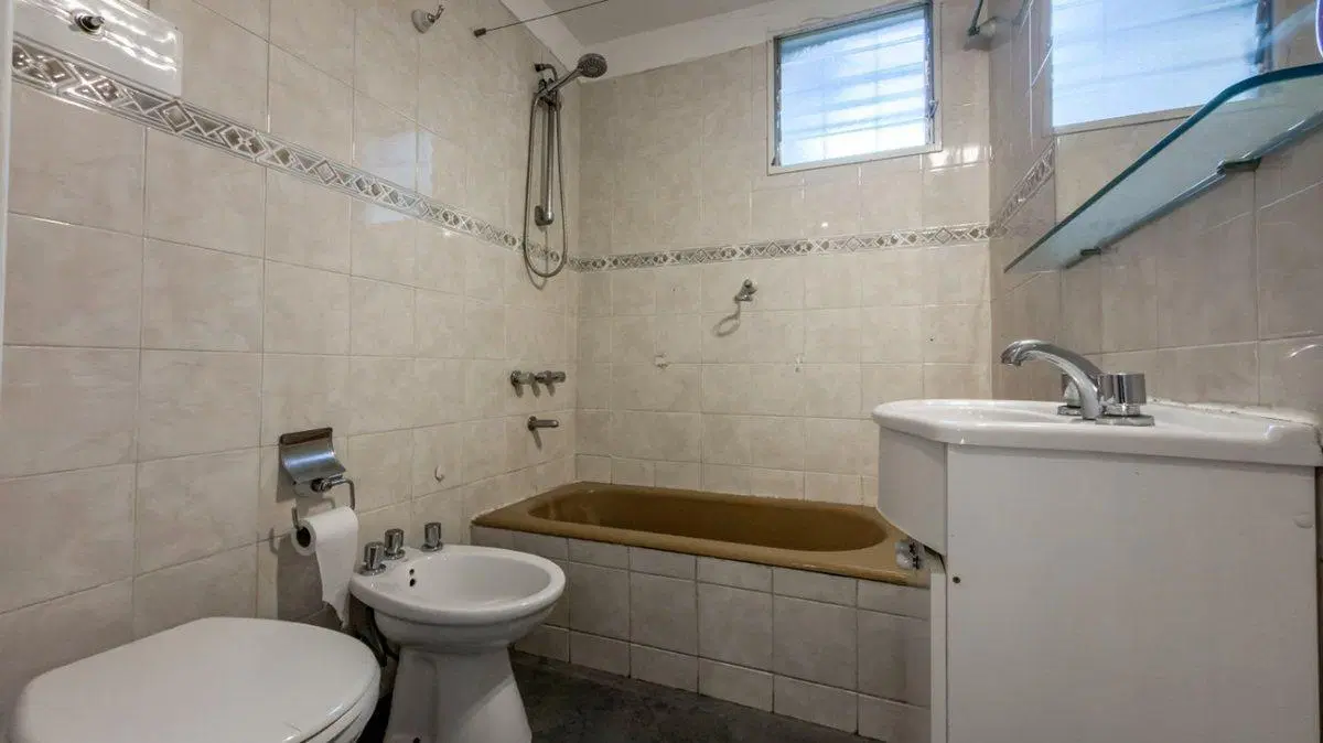 VENTA DEPTO 3 AMB CON PATIO APTO CREDITO 4