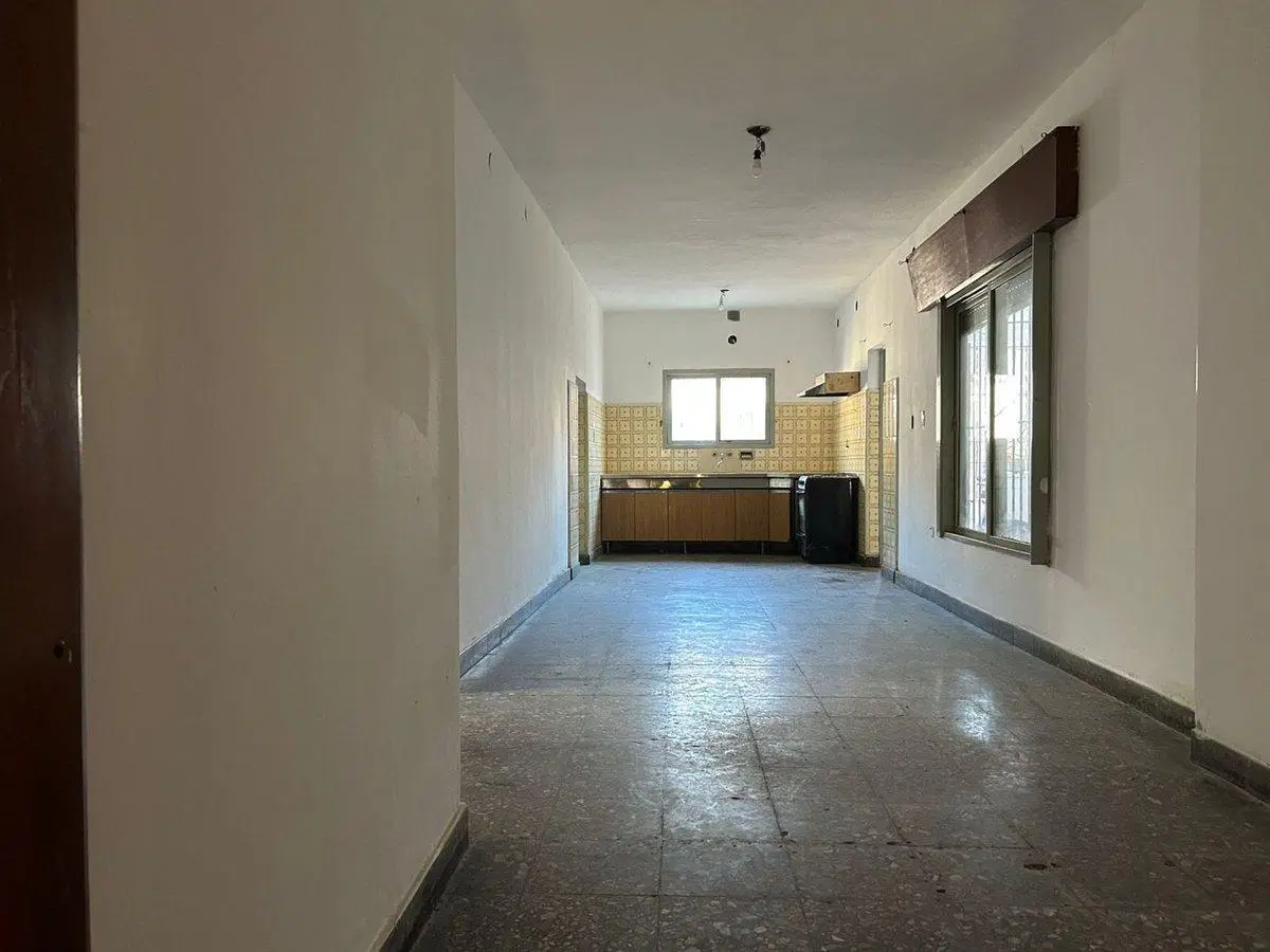 VENTA CASA 3 AMBIENTES EN CASEROS APTO CREDITO 4
