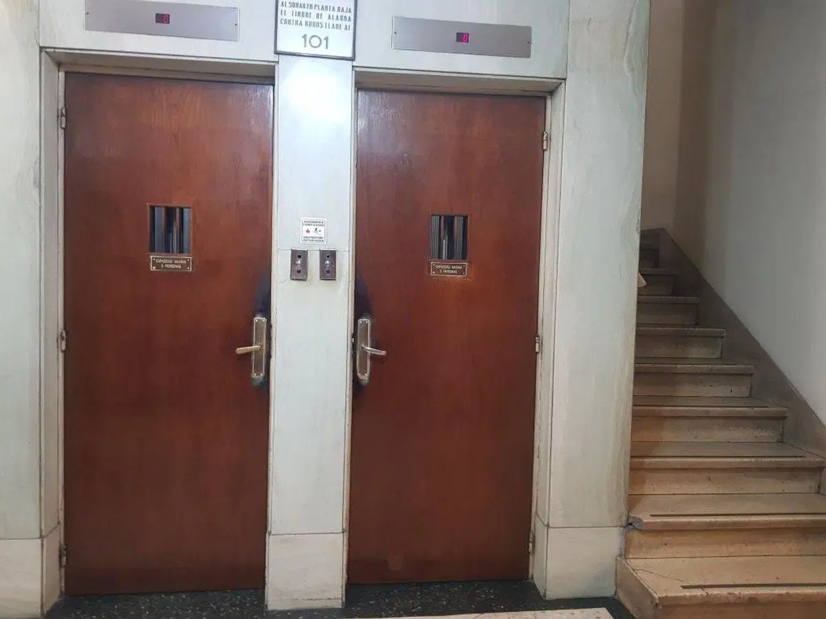 Venta Oficina 59m2  Recoleta 2 amb 4