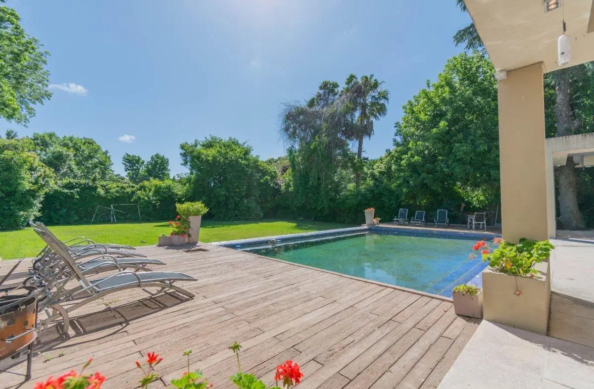 Venta casa San Isidro-7 amb.-Pileta-Jardin-633 M2 3