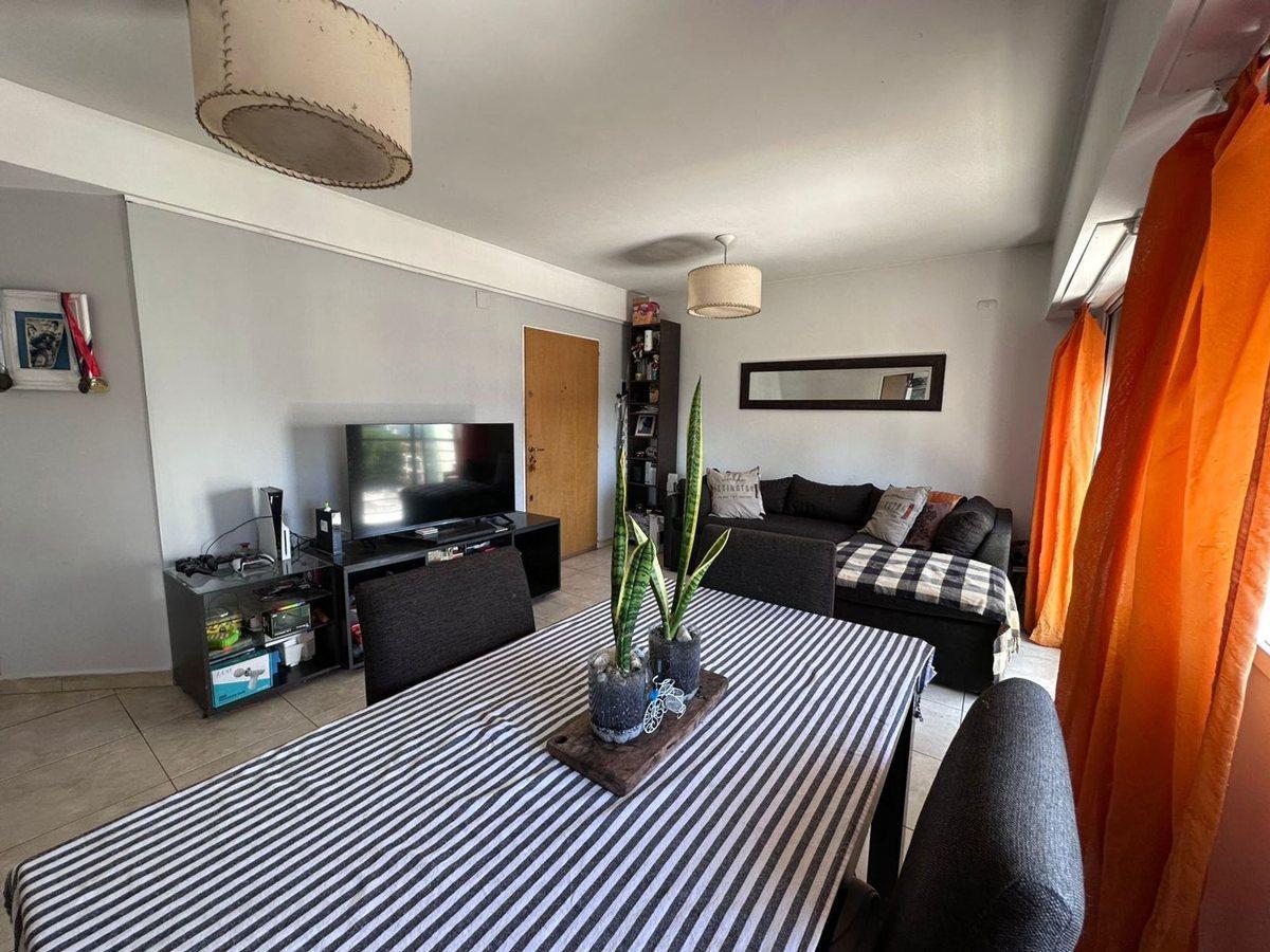DPTO 3 AMB VENTA CASEROS CENTRO