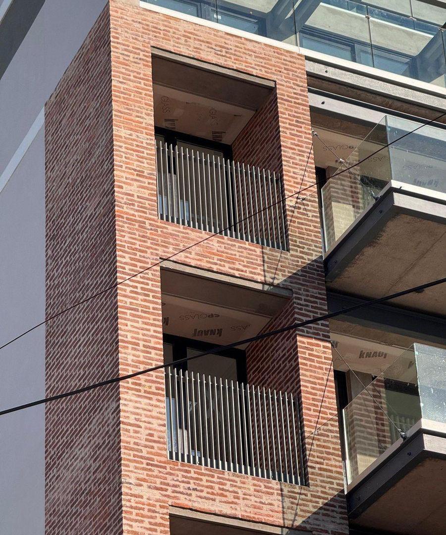 VENTA DPTO 3er piso, 4 amb. DEVOTO, ENTREGA JULIO
