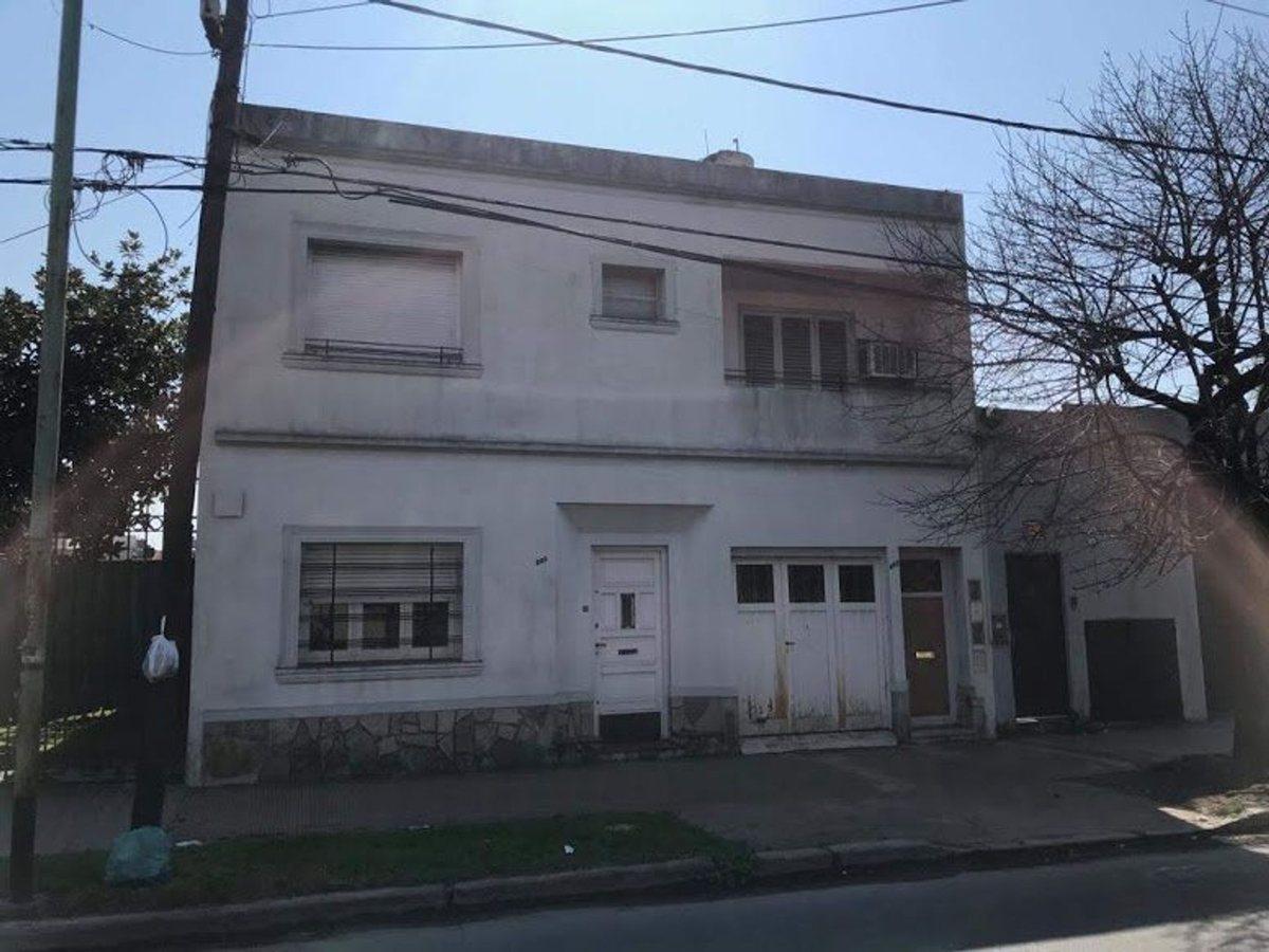 VENTA LOTE 8.66 x 43 - APTO CREDITO BANFIELD