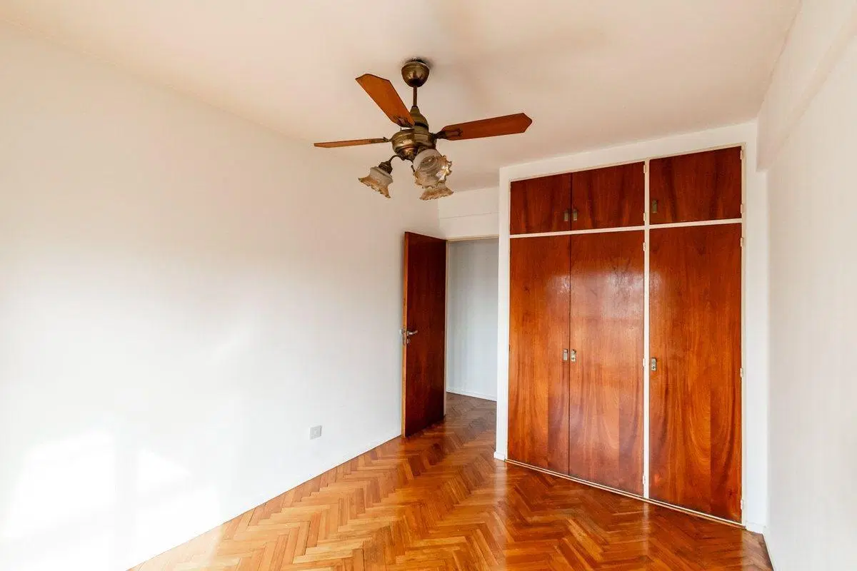 VENTA 3 AMB SEMI PISO -C/COCH- BALCÓN- FLORESTA 2