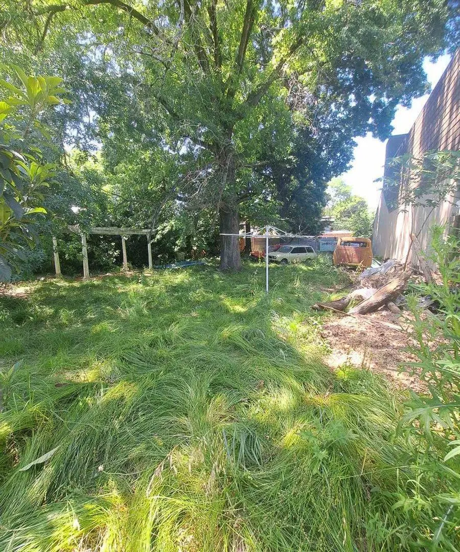 VENTA TERRENO DE 585M2 EN PARQUE LELOIR ITUZAINGO 3