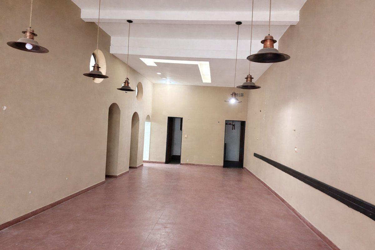 VENTA LOCAL COMERCIAL 66 M² FLORES CAPITAL FEDERAL