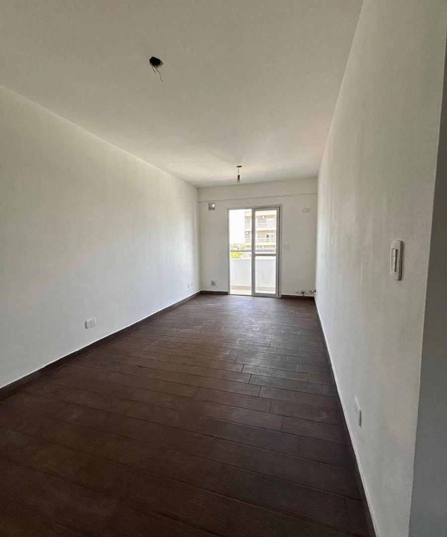 Venta departamento Caseros 3 amb cfte Balcón