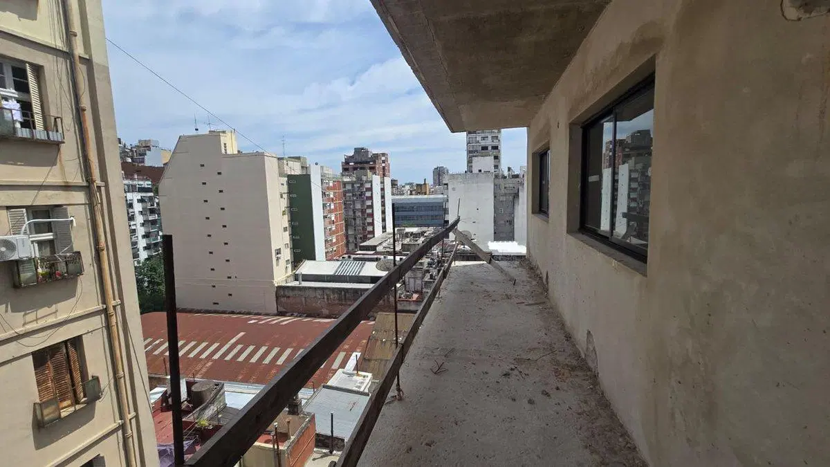 VENTA DTO 3 AMBIENTES EN CONSTRUCCION BALVANERA 5