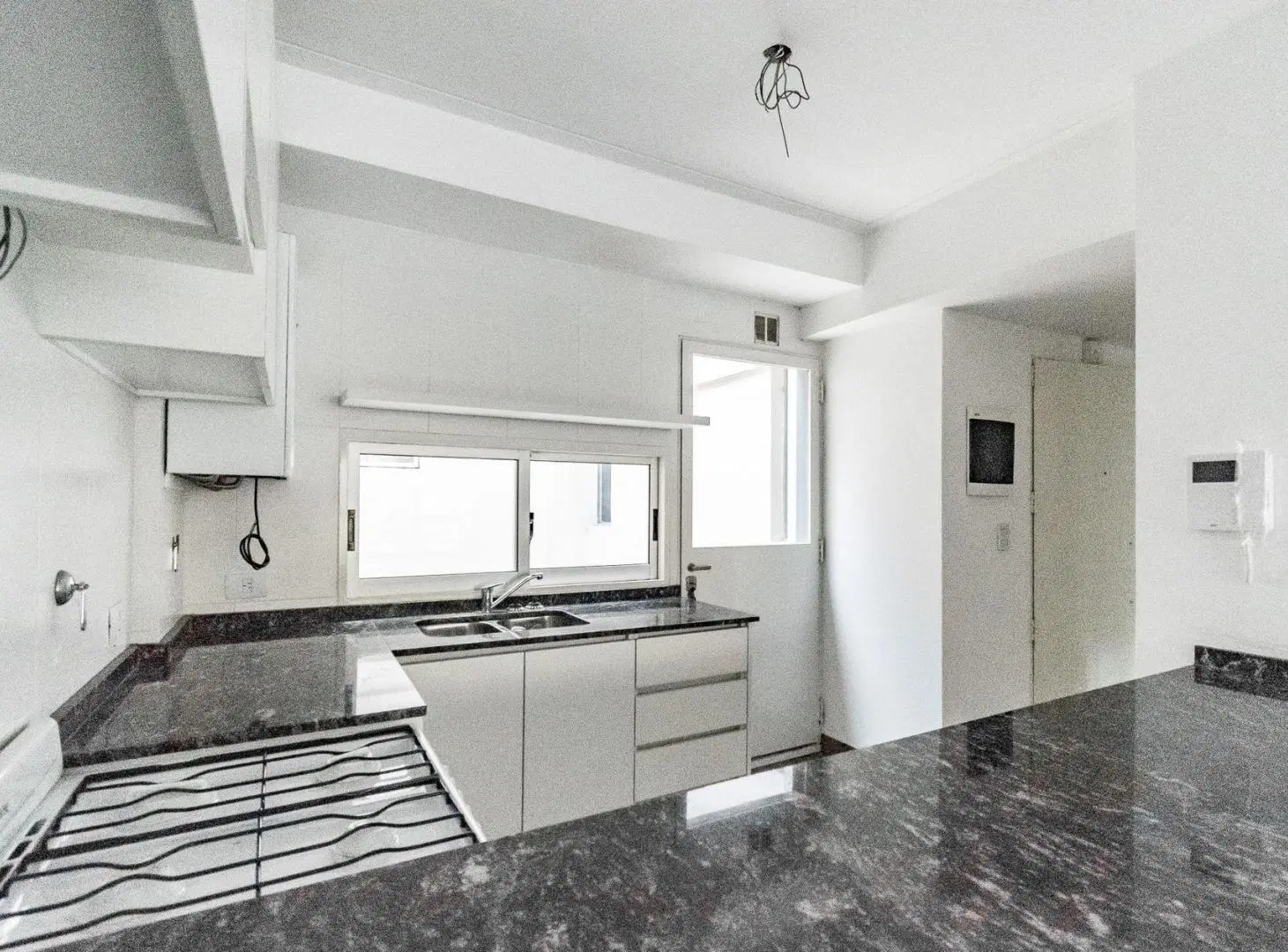 VENTA DEPARTAMENTO 3 AMB EN FLORES 1RO A CON PATIO 5