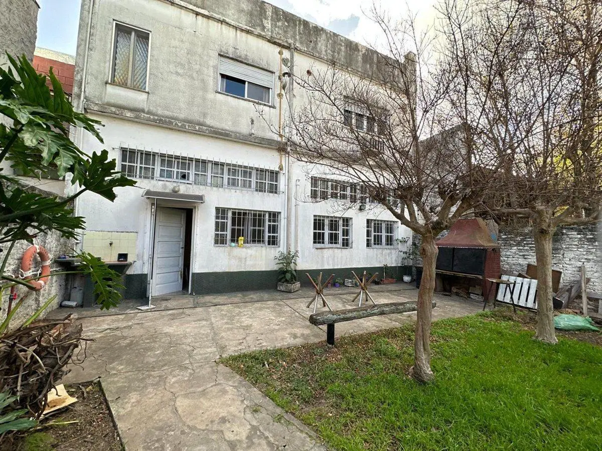 VENTA DE CASA 4 AMB PILETA PARQUE VILLA BALLESTER 5