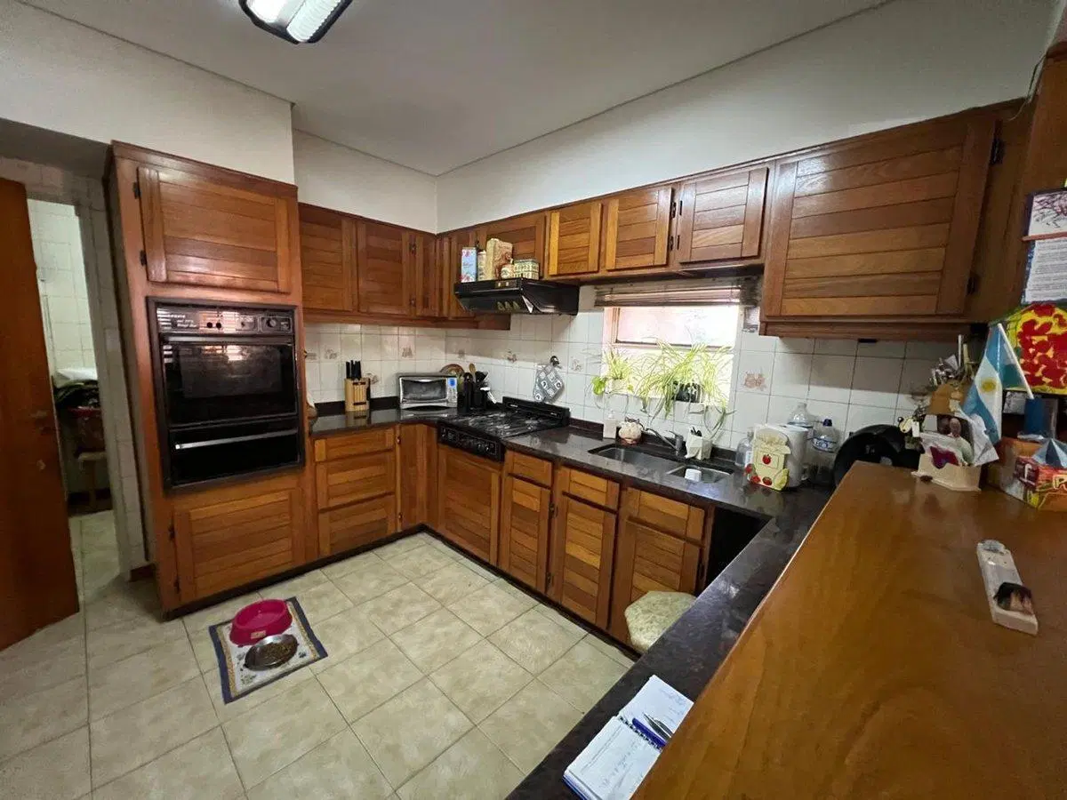 CASA EN VENTA PLAZA DEVOTO 6 AMBIENTES JARDIN 3