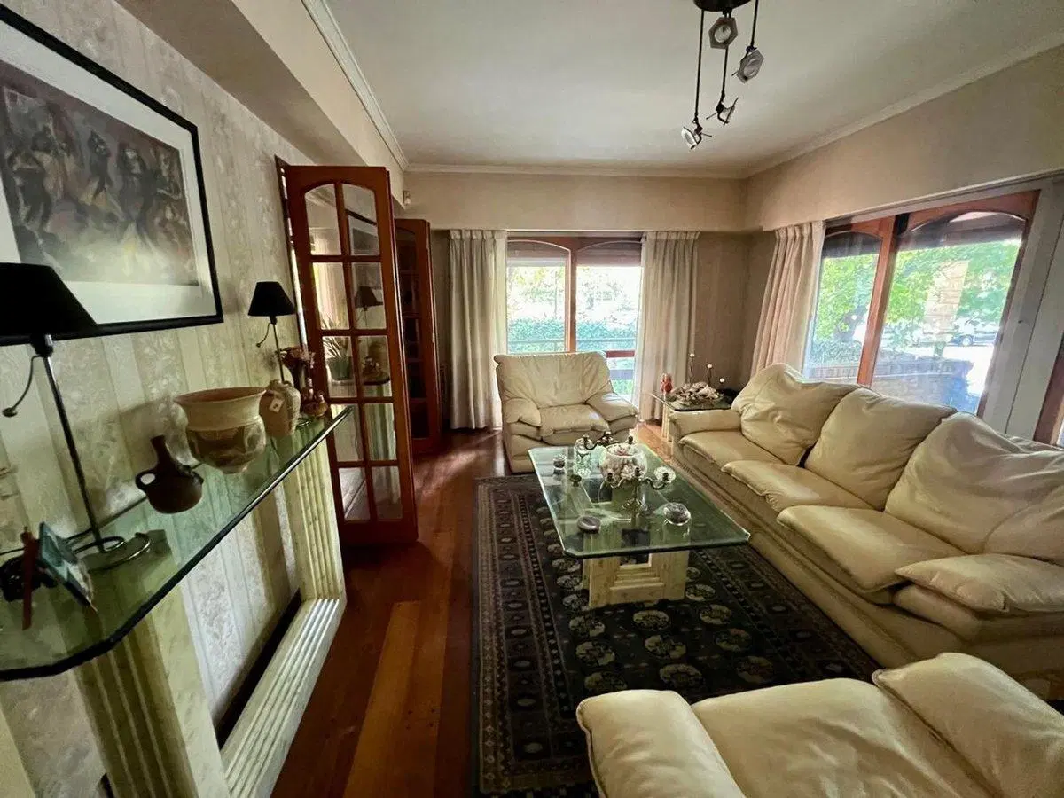CASA EN VENTA PLAZA DEVOTO 6 AMBIENTES JARDIN 4