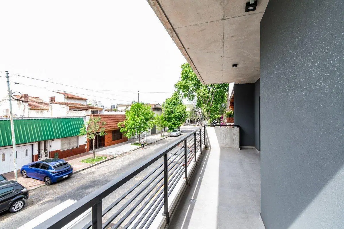 Venta ph de 3amb a estrenar con balcon terraza 4