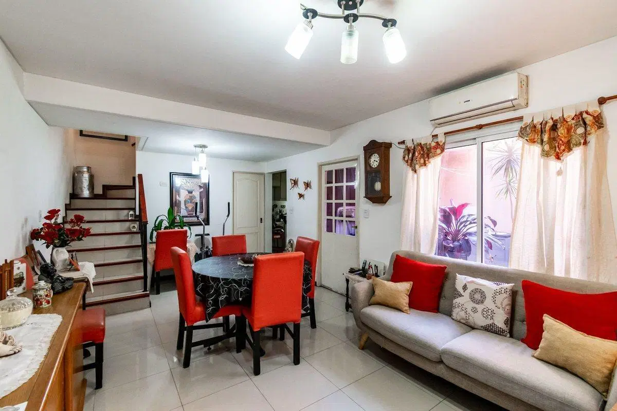 VENTA PH 3 AMB CON PATIO/PARRILLA VILLA SAENZ PEÑA 2