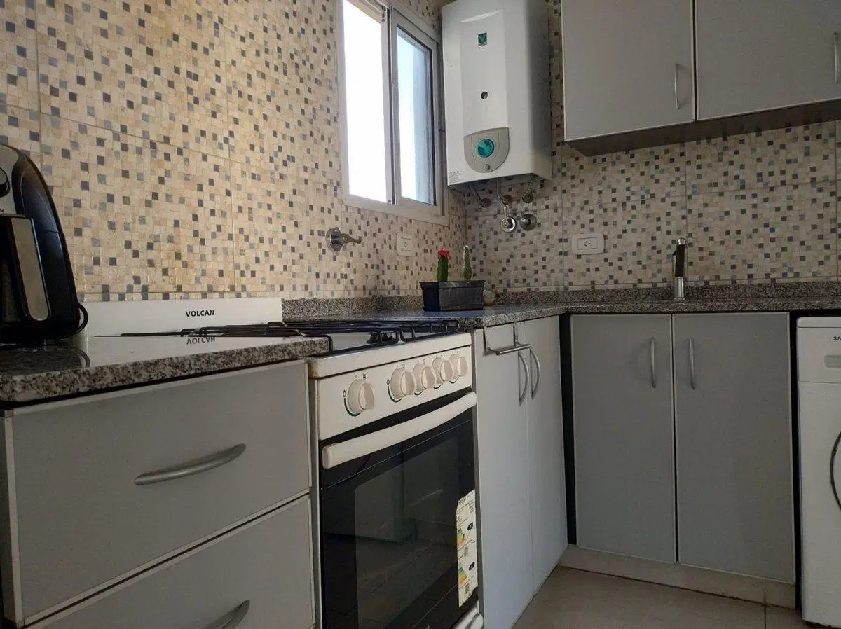 DEPARTAMENTO 3 AMB CON BALCON FLORESTA VENTA 4