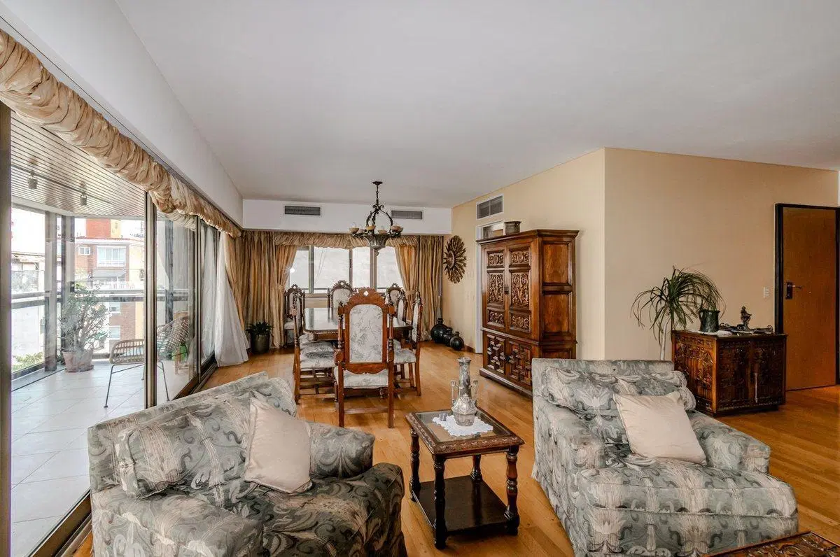 VENTA PISO 5 AMB, 4 COCHERAS Y BAULERA BELGRANO 3