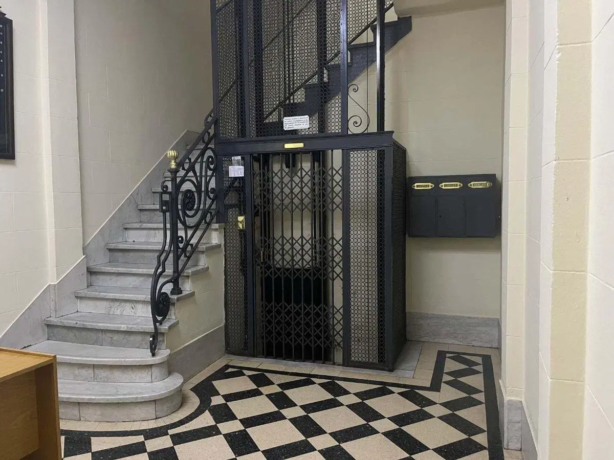 Venta ,4 Amb ideal vivienda ,oficina, San Nicolás. 3