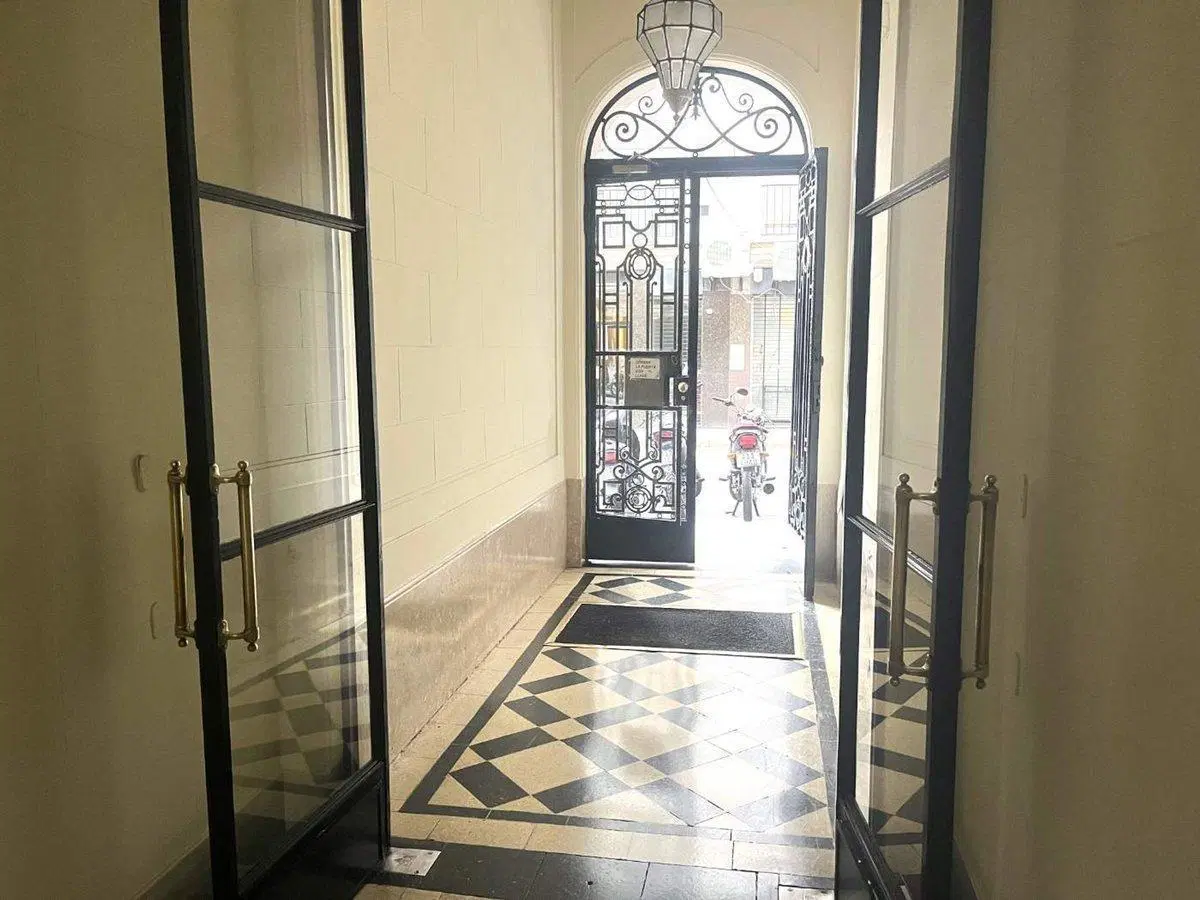 Venta ,4 Amb ideal vivienda ,oficina, San Nicolás. 5