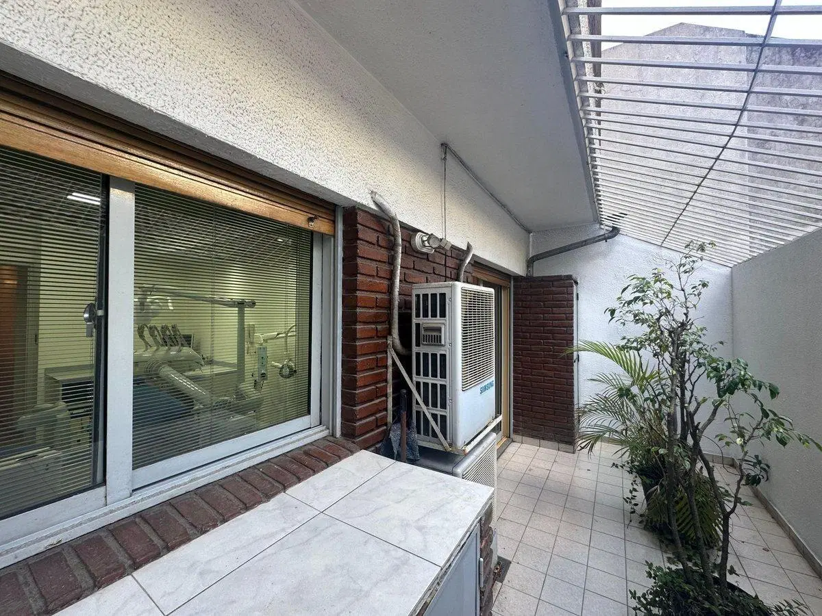 DEPARTAMENTO 2 AMB  VENTA MONTE CASTRO CON PATIO 2