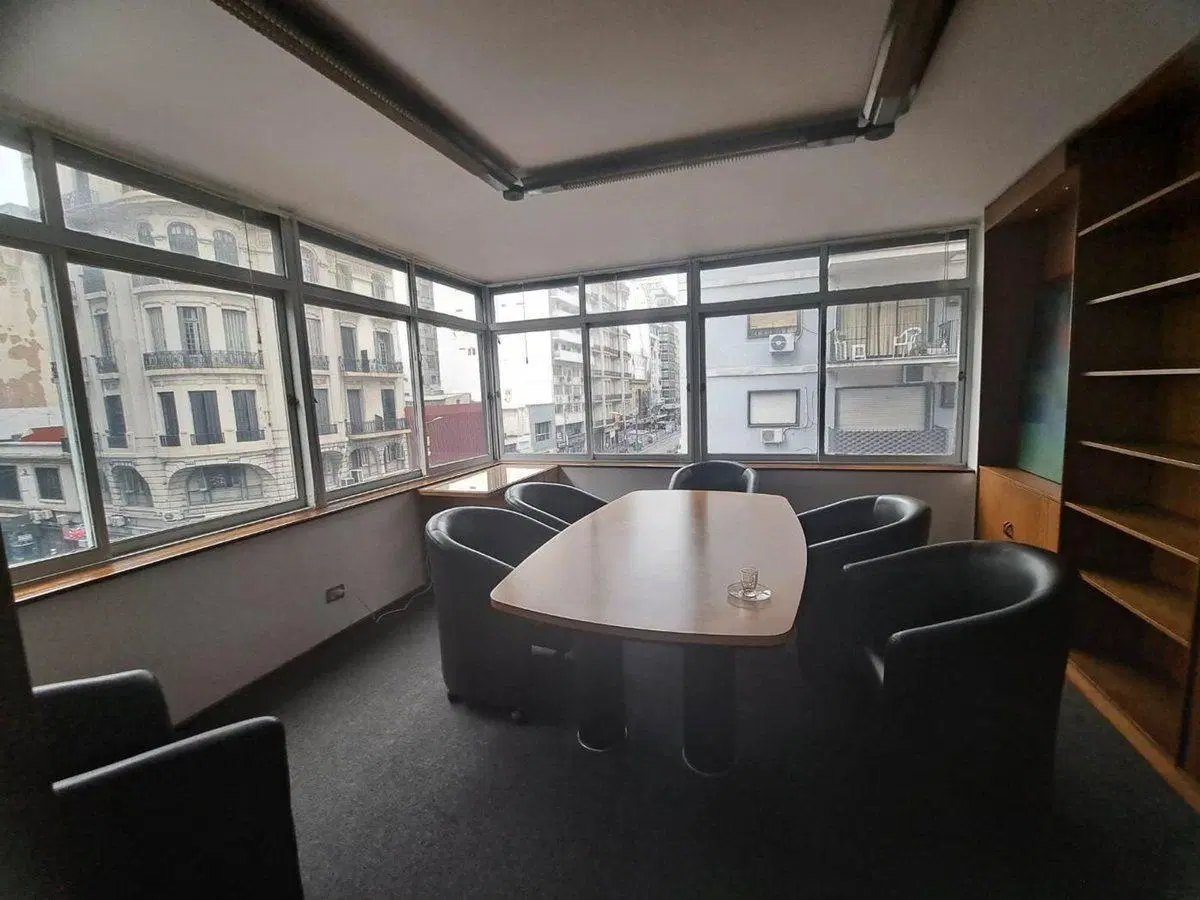 VENTA OFICINA 1 PISO DE 135M2 EN ESQ A 1C OBELISCO 5