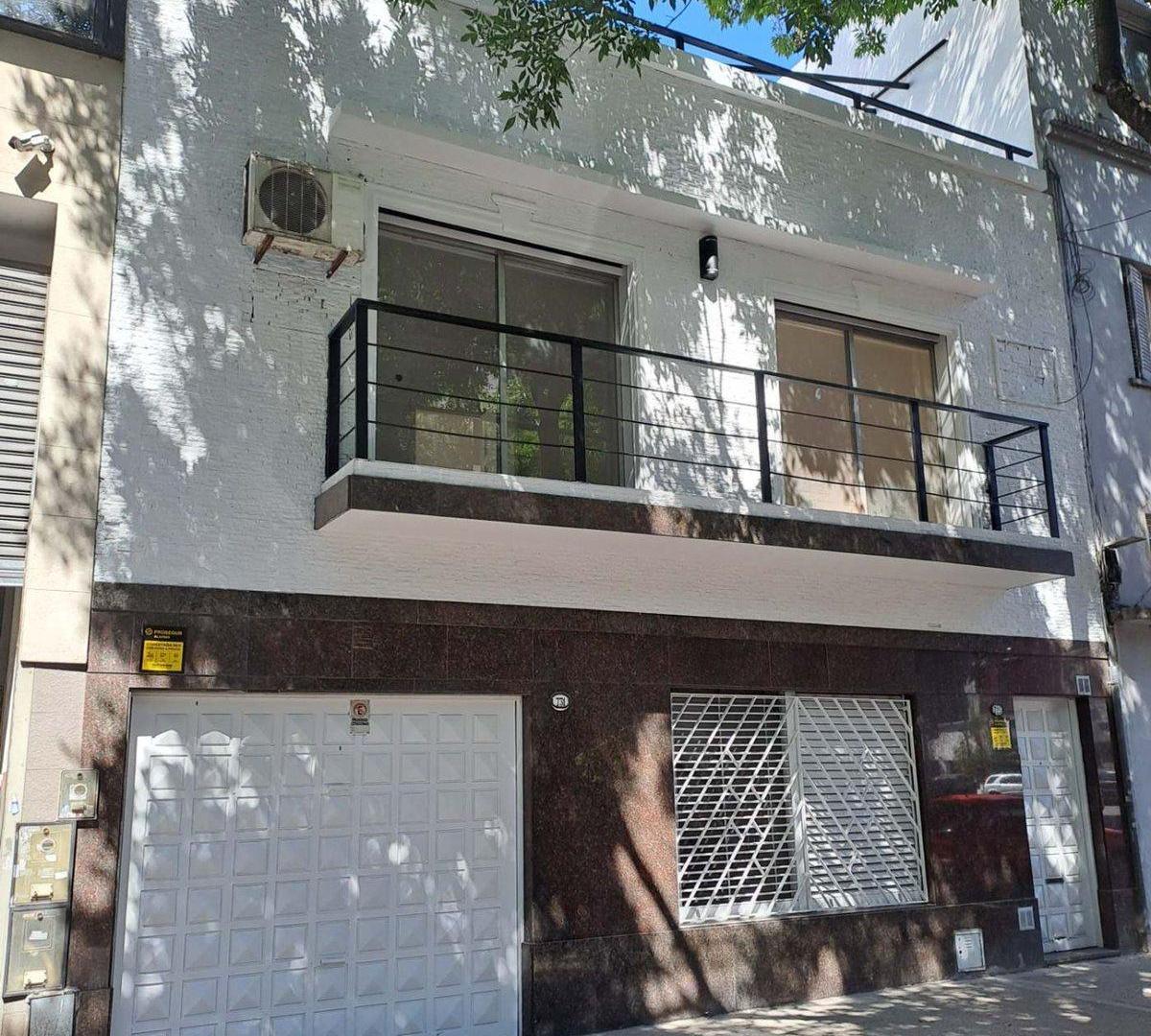 VTA. CASA 4 AMB C/CHOCH.VILLA ORTUZAR APTA CREDITO