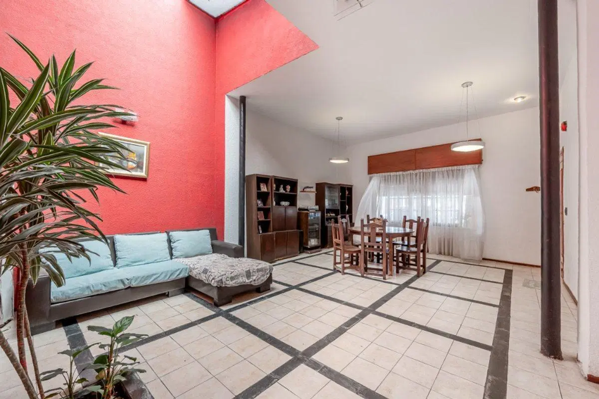 VENTA CASA 5 AMB COCHERA TERRAZA VELEZ SARSFIELD 4